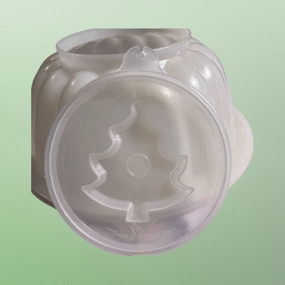 Vintage Tupperware 3 PC Jello Mold Christmas Tree 8” - Picture 5 of 6